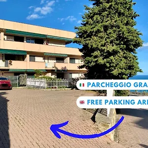 Free Parking-sea View, With Pool & Garden Appartement